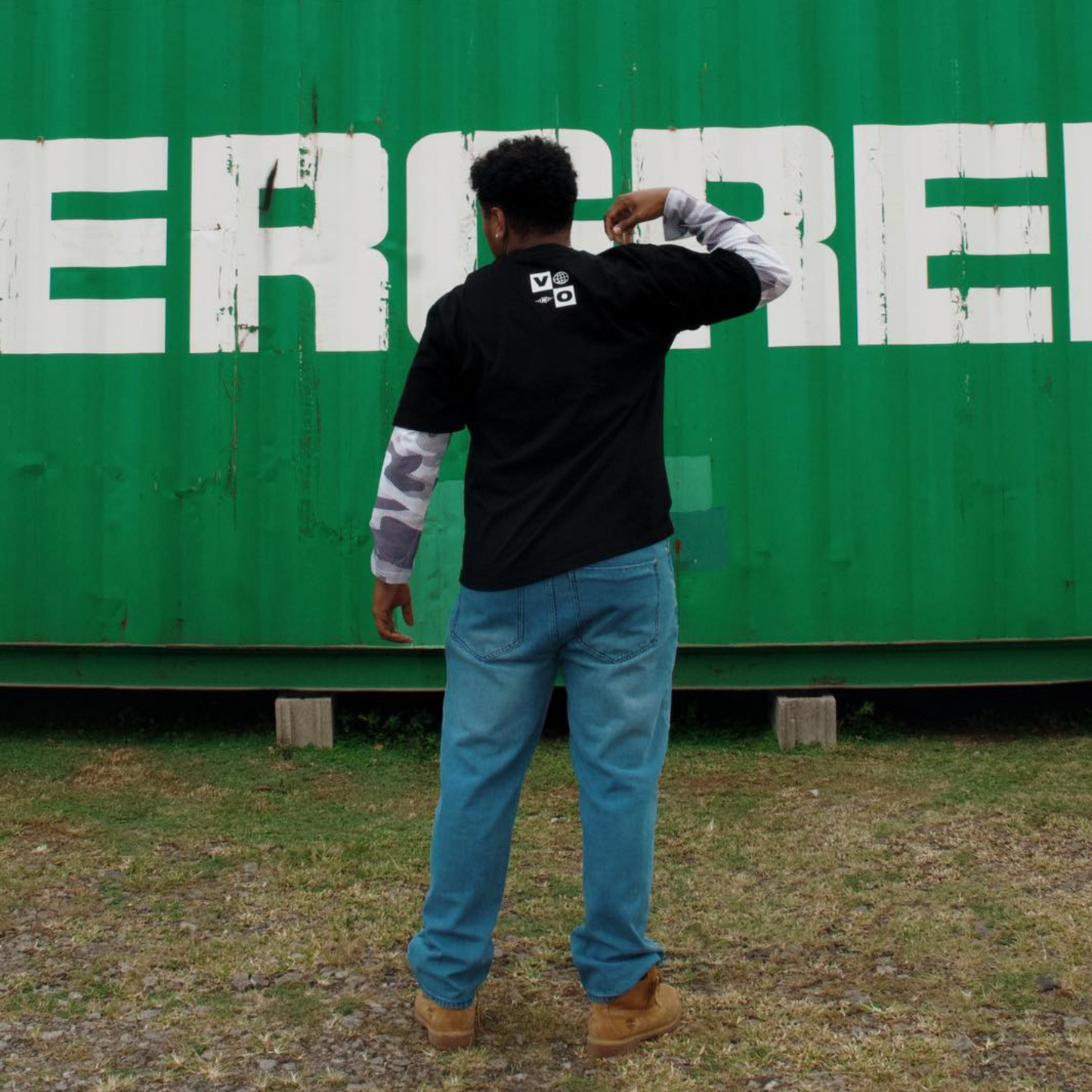 LAYERED VITI ONES TEE