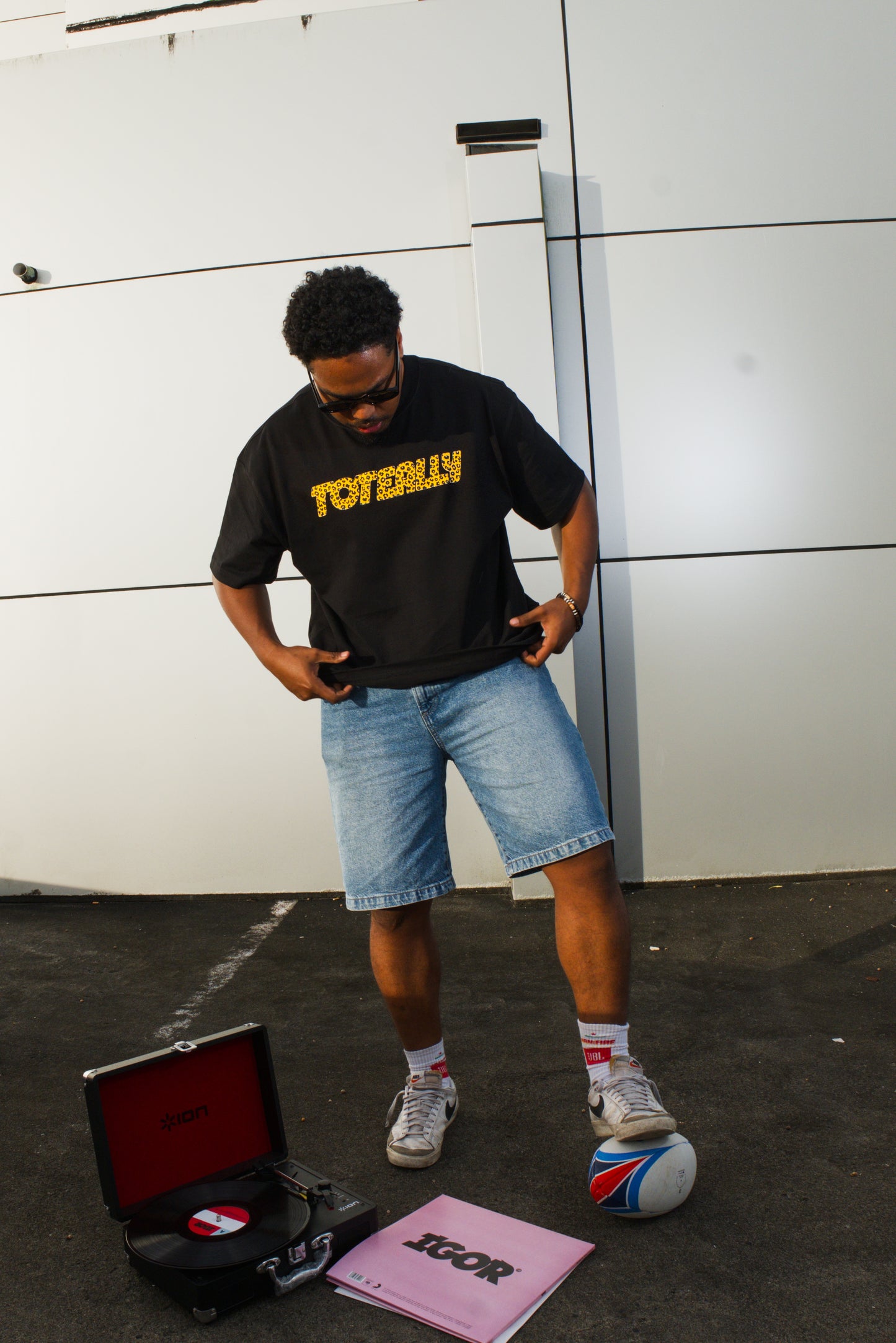 Toteally Leopard Tee