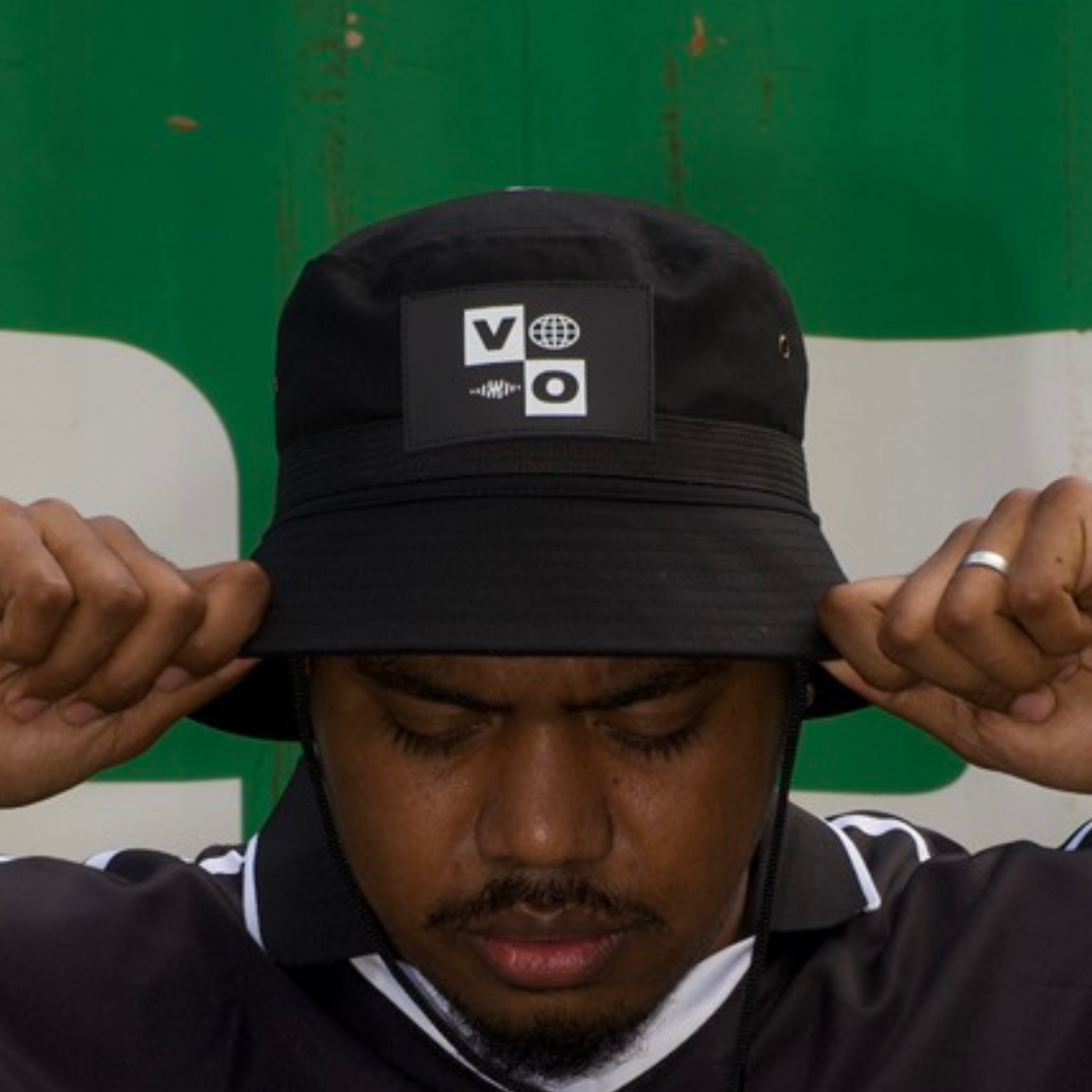 VITI ONES BUCKET HAT V2 (AKL)