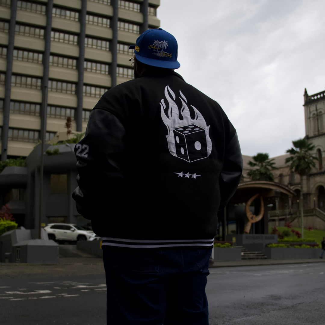 THE TOTEALLY BOMBER