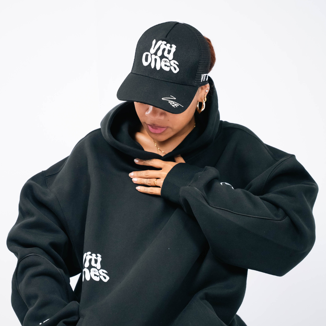 RAEDS HOODIE
