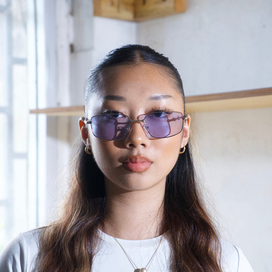 SILVER WIRE FRAMES W BLUE LENS