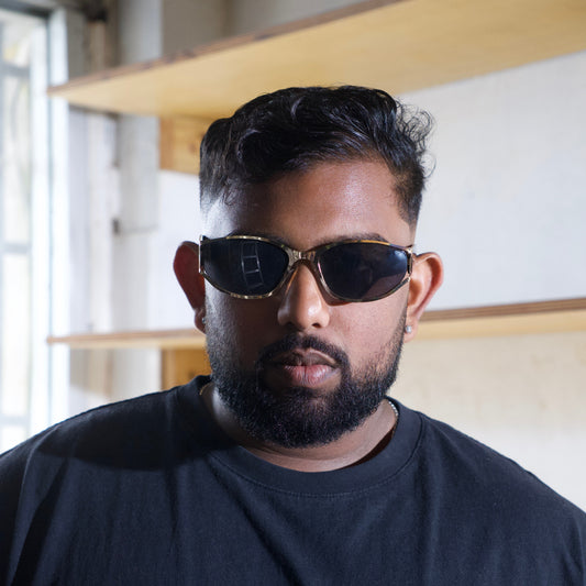 GOLDEN FRAMED GLASSES