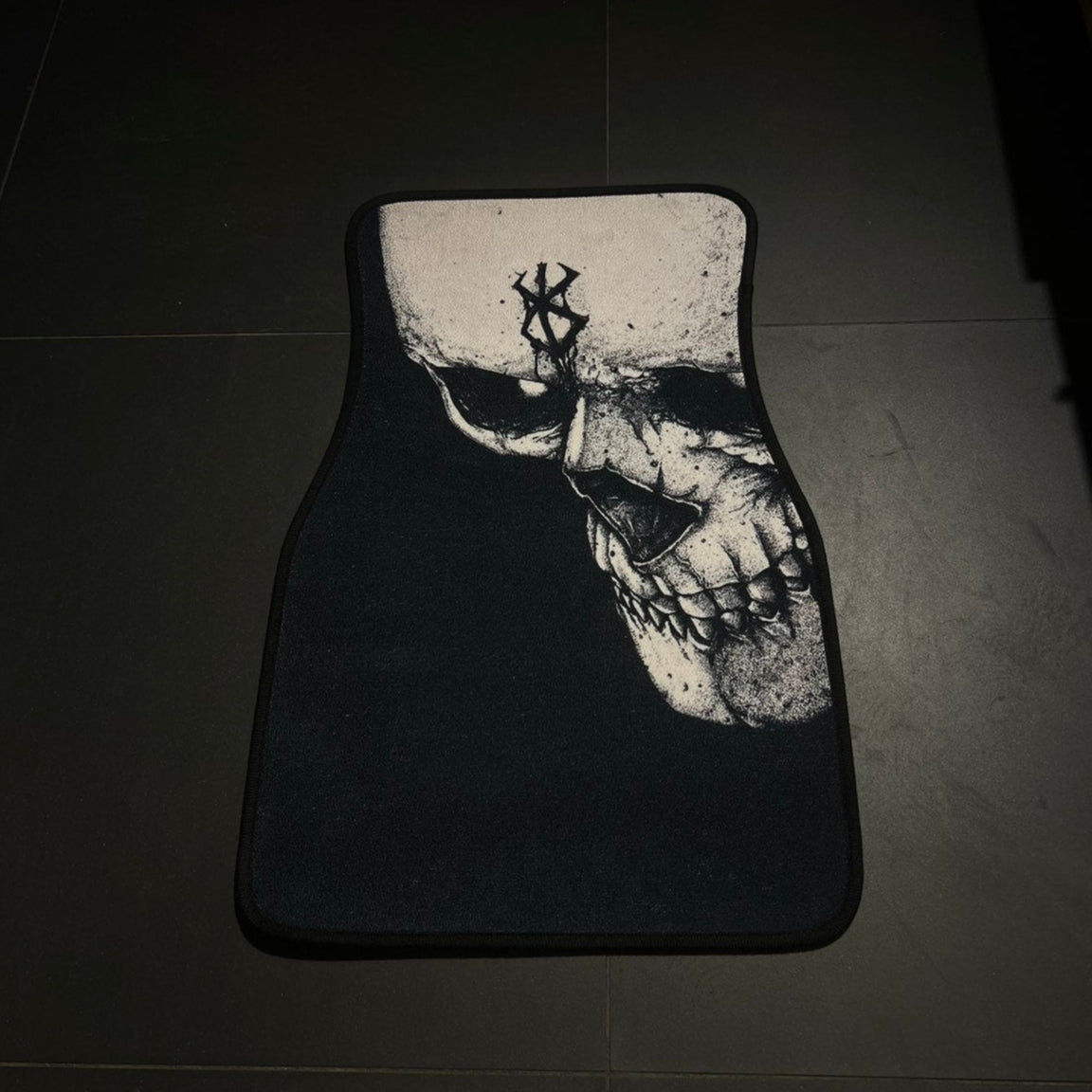CAR RUGS (SET OF TWO)